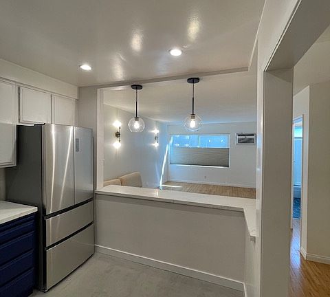 4th image of 732 N Orlando Ave APT 106