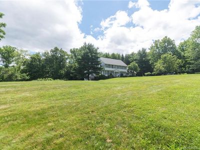 34 Sunswept Dr, New Fairfield, CT, 06812
