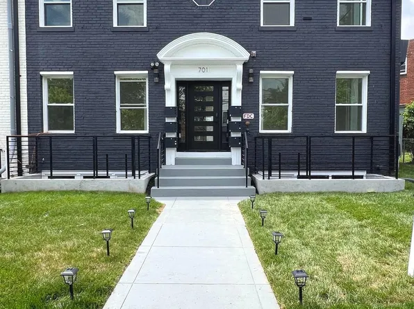 701 Quincy St NE #2, Washington, DC 20017