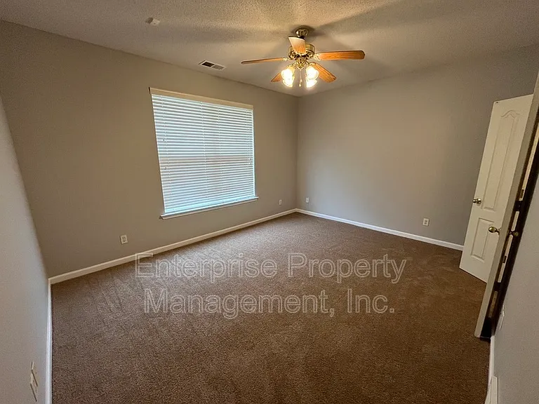 10178 Sterling Ridge Dr — Photo 10