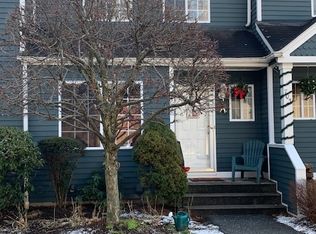 702 Kensington Ct, Brewster, NY 10509