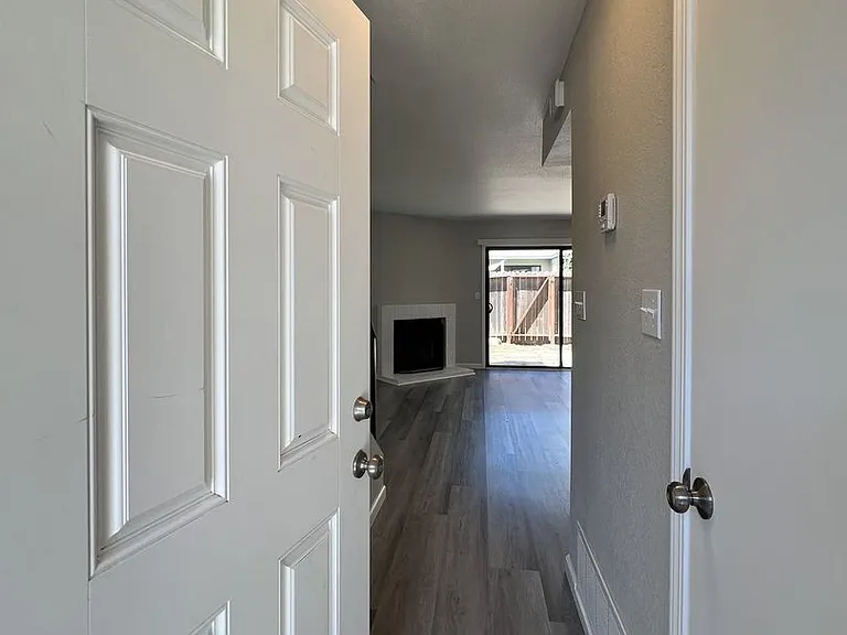 Adobe Creek Apartments — Photo 29