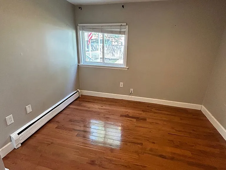 48 Port Norfolk St #1B — Photo 7