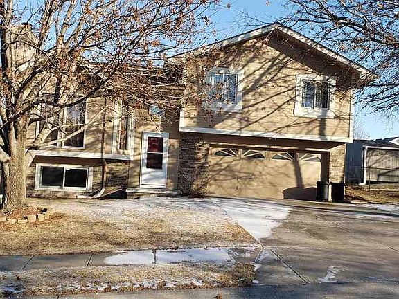 5th image of 5613 N 131st St