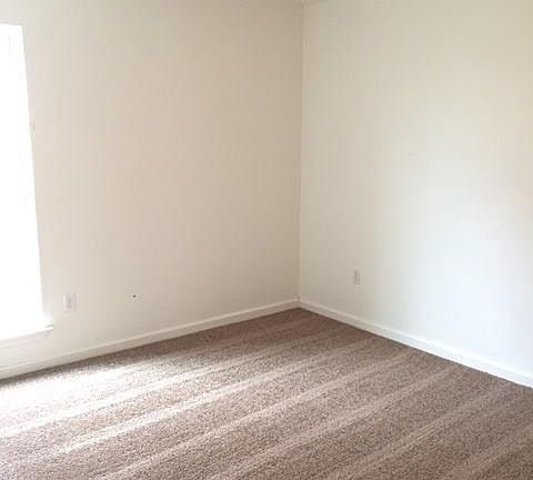 4th image of 9201 Kaitlyn Dr S