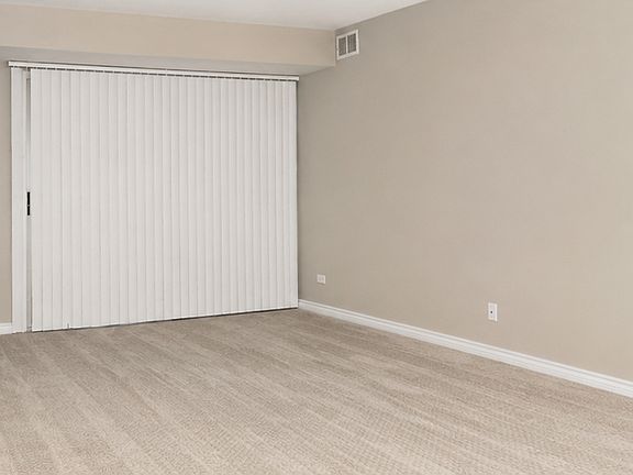 2nd image of 1520 N River West Ct Unit 2B