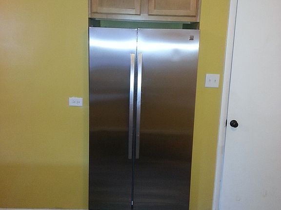 4th image of 10939 S Mackinaw Ave