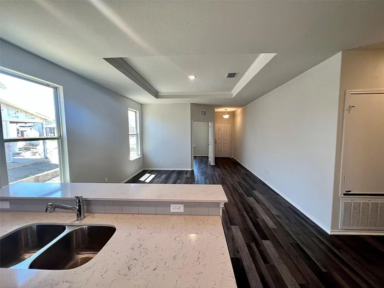 353 Grace Lilly Dr — Photo 8