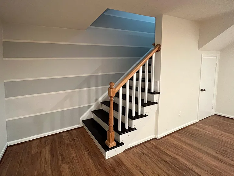 6833 Melrose Dr — Photo 21
