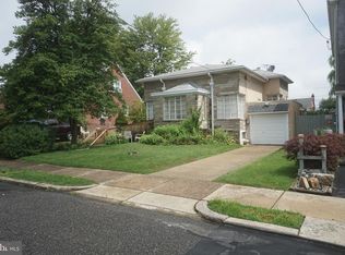 1925 Ripley St, Philadelphia, PA 19111