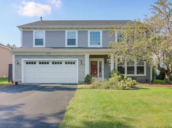2339 Emerson Ln, Naperville, IL 60540