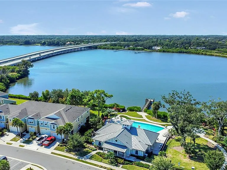 9009 Palm Key Ave — Photo 28