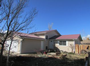 611 Fairway Ave, Rifle, CO 81650