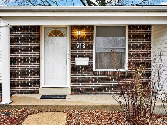 4th image of 518 Fox Crest Dr