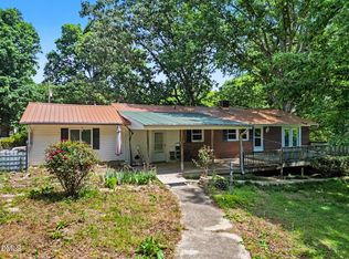 63 Dents Dr, Youngsville, NC 27596