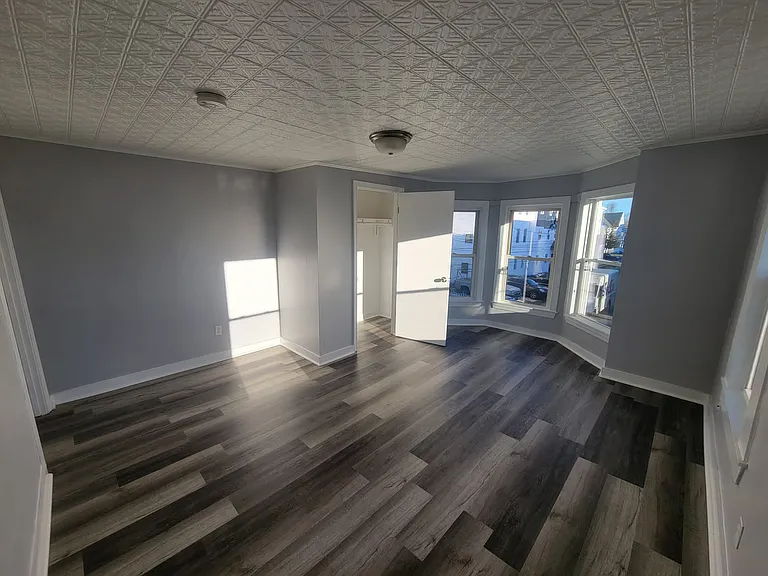 29 Pleasant Pl #3 — Photo 8