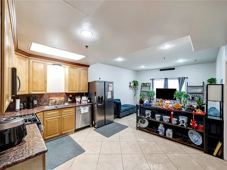 316 S New Hampshire Ave #203 — Photo 6