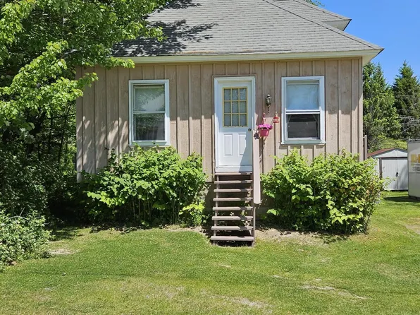 199 Bowdoin Street, Auburn, ME 04210