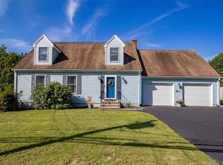 43 Round Hill Rd, Bristol, CT 06010