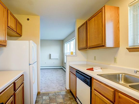 2nd image of 1110 N Sherman Ave APT 315