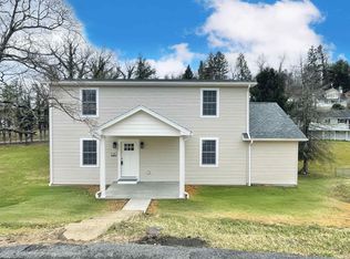 3 Circle Dr, Fairmont, WV 26554
