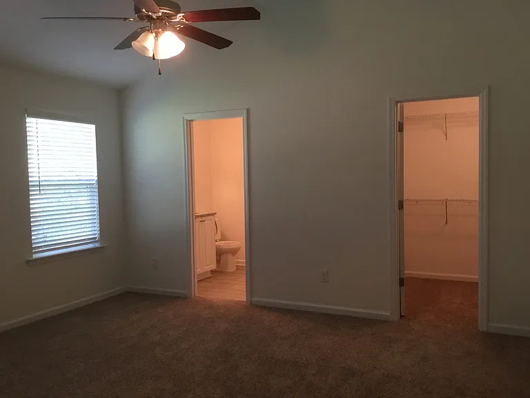 2346 Malone Way — Photo 5