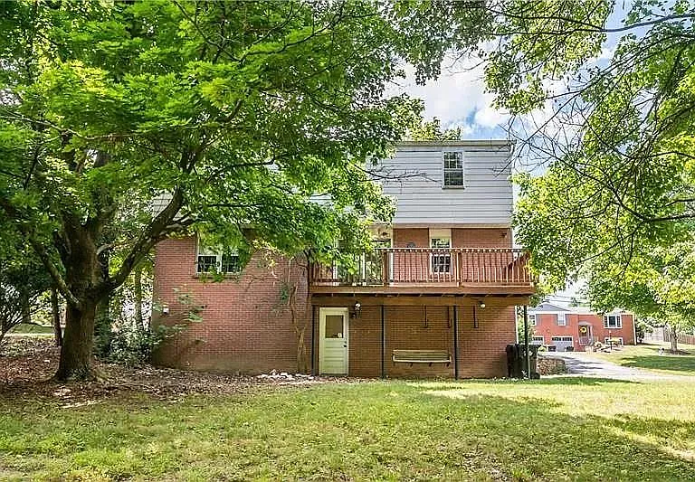 8811 Breezewood Dr — Photo 19