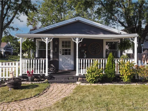 83 Paige Ave, Buffalo, NY 14223