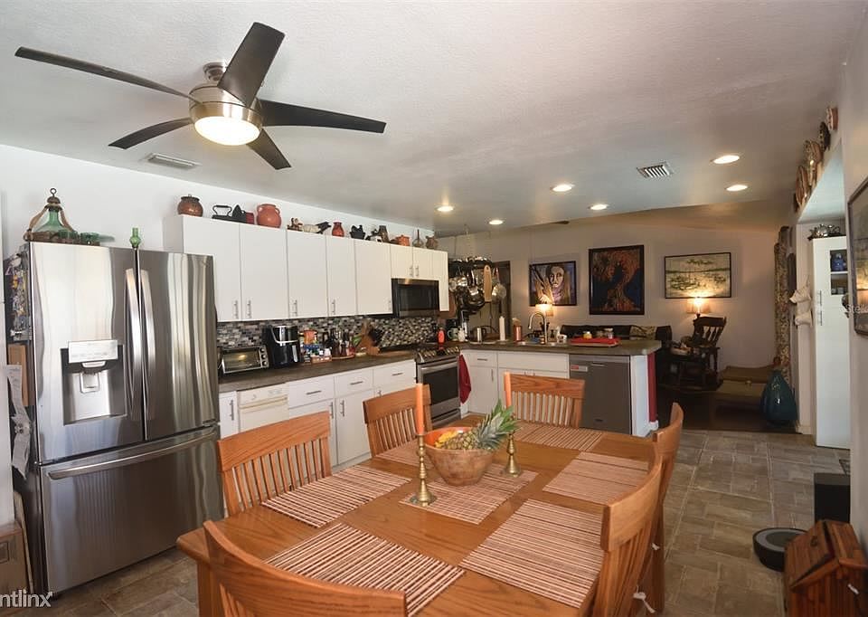 1st image of 15411R Timberline Dr