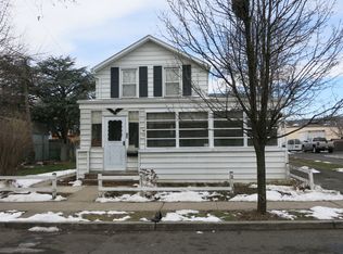 13 Chatham St, North Plainfield, NJ 07060
