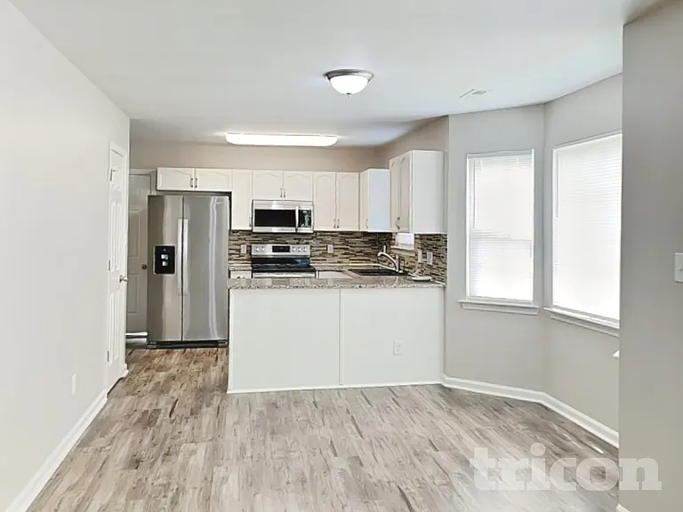 2120 Ballingarry Dr — Photo 6