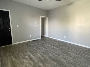 130 Main St FLOOR 1, Camden, NJ 08102