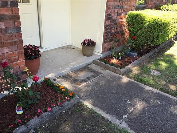 4th image of 709 Nora Ln