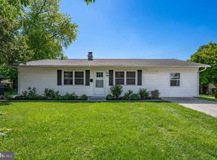 302 Manor Ct, Frederick, MD 21701