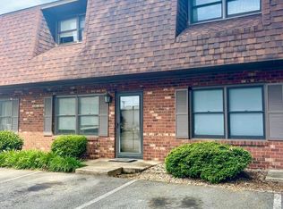 212 W 5th St APT B, Lexington, NC 27292