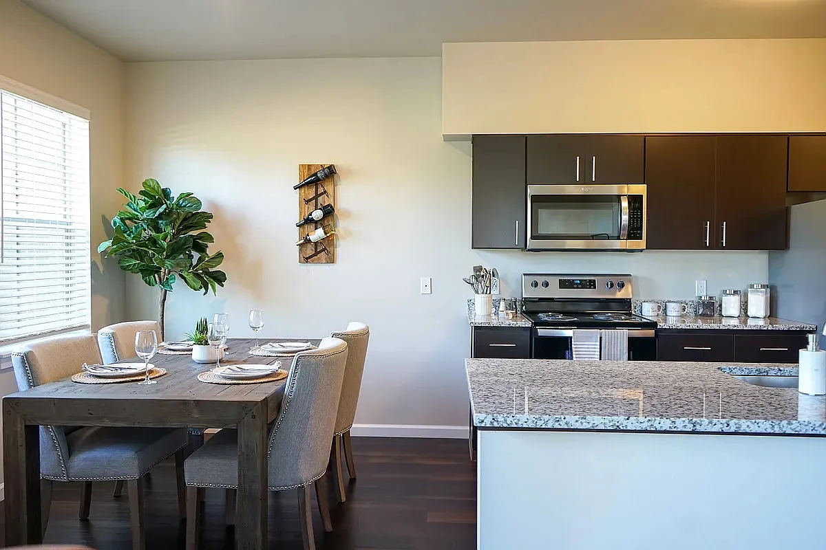The Grove Apartments — Photo 1