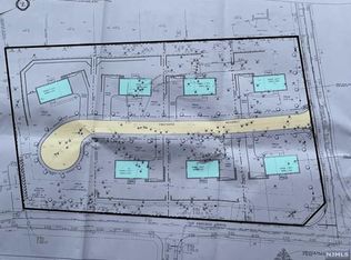 90 Wierimus Rd, Hillsdale, NJ 07642