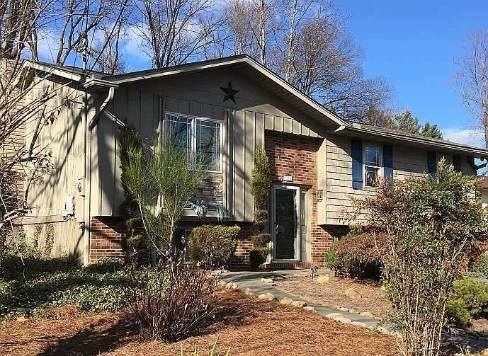 1st image of 7205 McPeake Ln