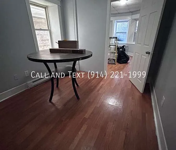 4 Convent Ave — Photo 1