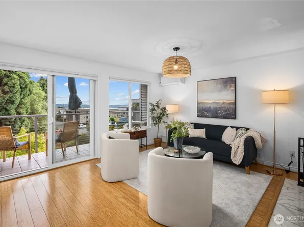 1311 12th Avenue S #F401, Seattle, WA 98144