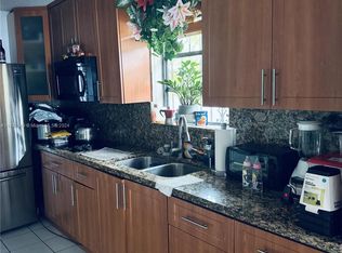 6579 W 22nd Ln, Hialeah, FL 33016