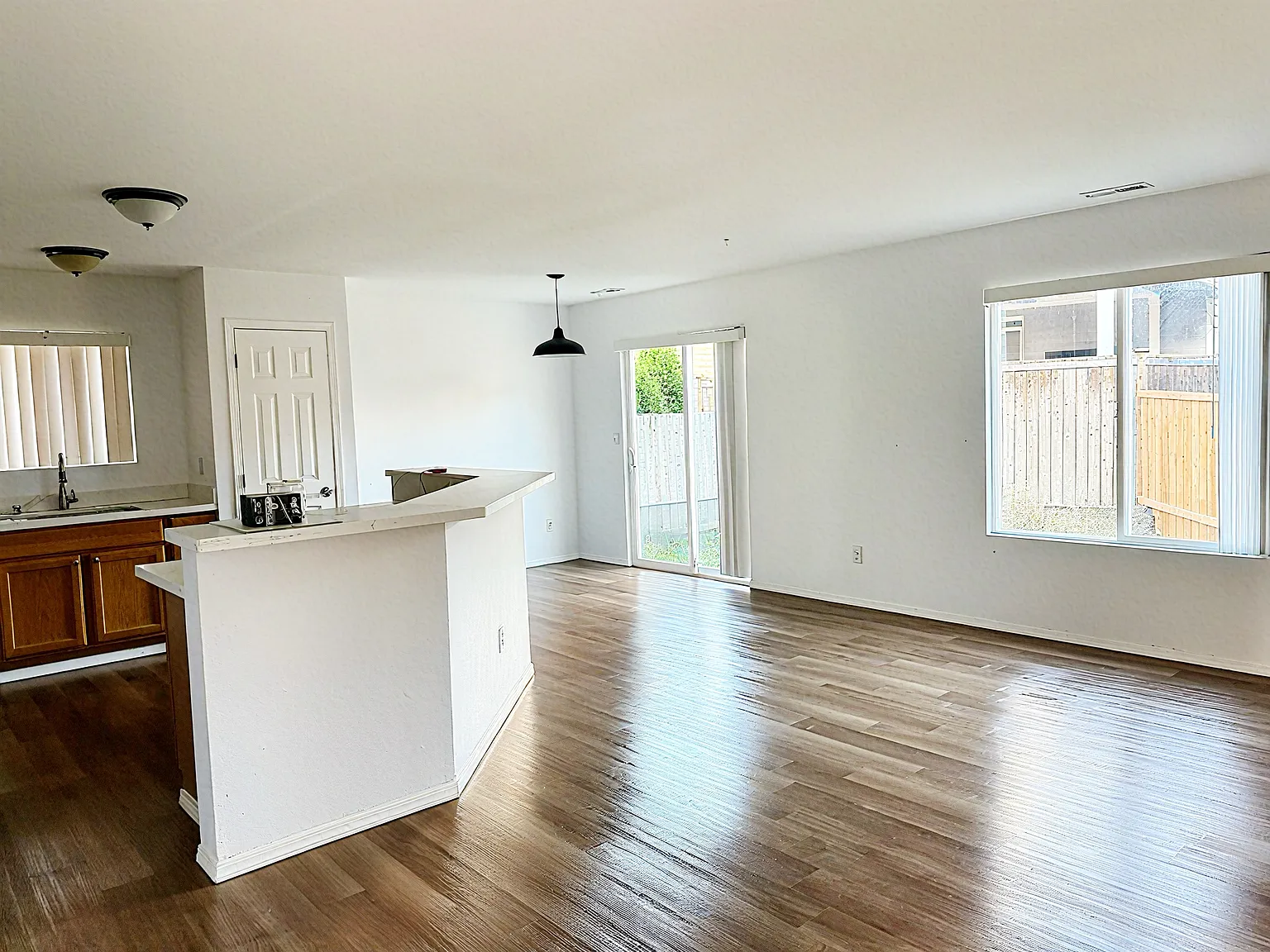 12821 159th St E — Photo 3