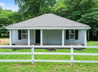 109 Fairview Dr, Cartersville, GA 30120