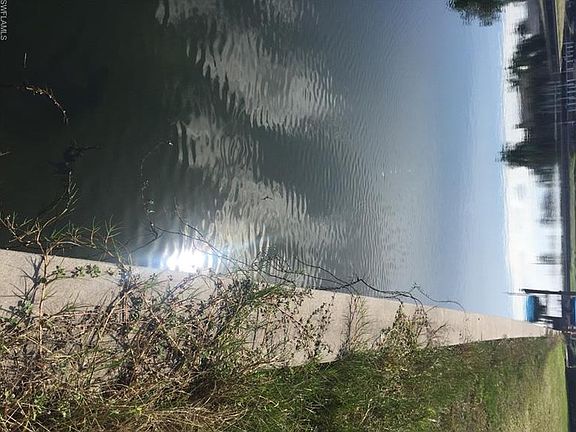 2nd image of 131 Lamplighter Dr