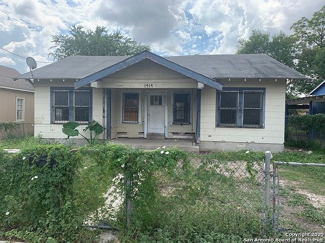 1st image of 1414 W Travis St