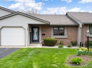 288 Harvest Ln #78, Holland, MI 49423