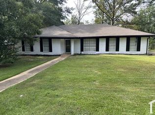643 Tifton Dr, Jackson, MS