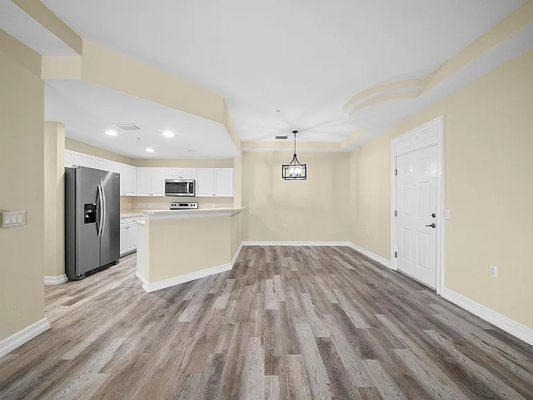 3940 Pomodoro Cir #303 — Photo 8