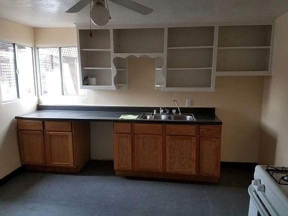 Spacious kitchen floor plan