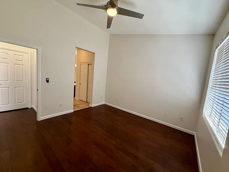 704 Peachy Canyon Cir #202 — Photo 26